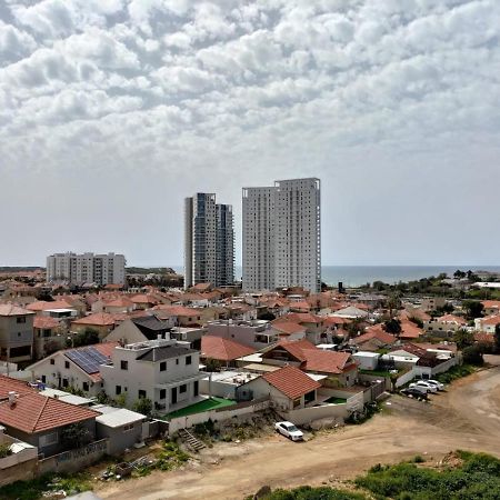 Sea& Sun Appartement Hadera Buitenkant foto