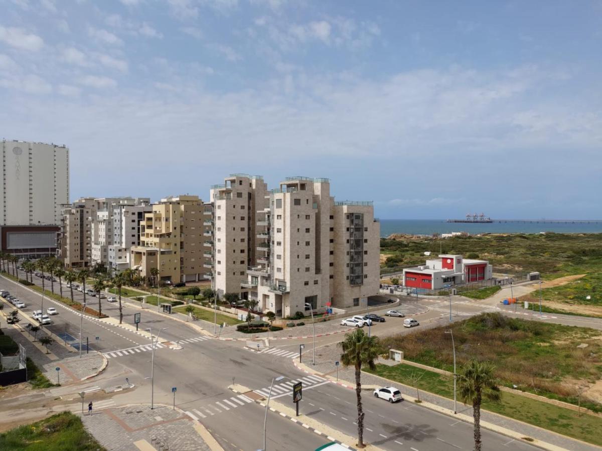 Sea& Sun Appartement Hadera Buitenkant foto