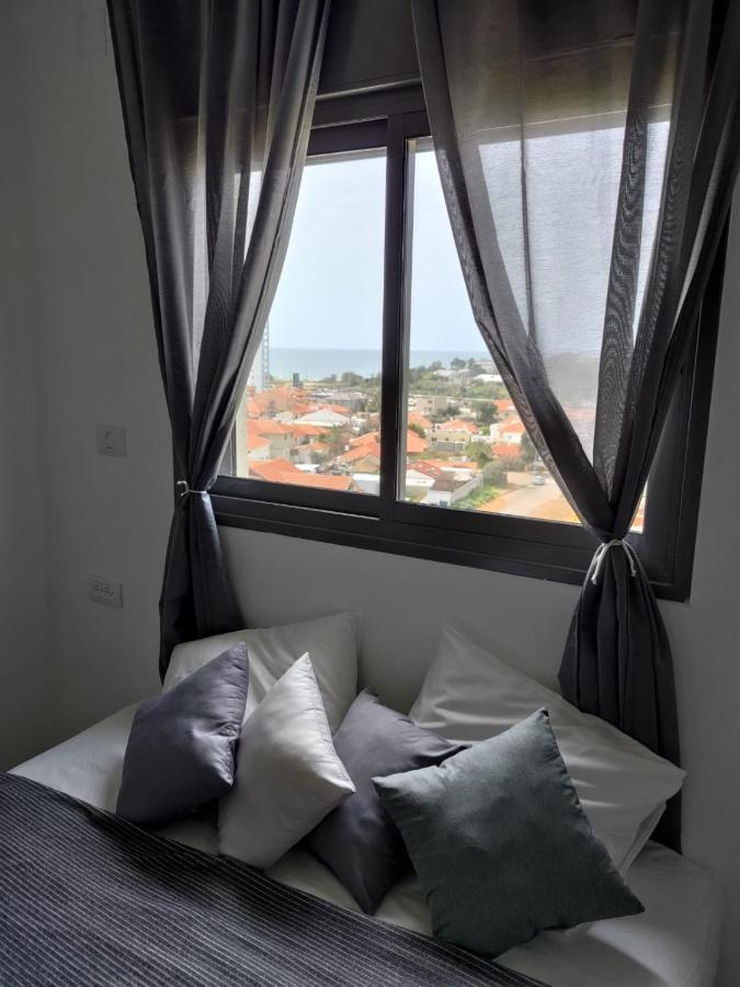 Sea& Sun Appartement Hadera Buitenkant foto